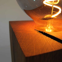 Skumring Nachttischlampe Eichenholz 10x10cm handgefertigt — Ansicht 4