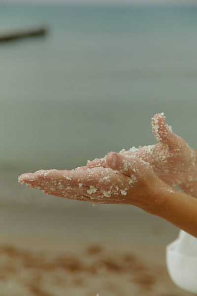 Coconut Pulp Exfoliator – Kokos | Lychee | Meersalz-Peeling