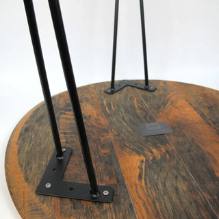 Couchtisch aus altem Whiskyfassdeckel Ø60cm "mit Farbresten" – Handgefertigt | Rustikal | Nachhaltig