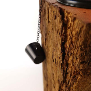 Törvik | Gartenfackel aus Eiche – Handgefertigt | Rustikal | Stilvoll