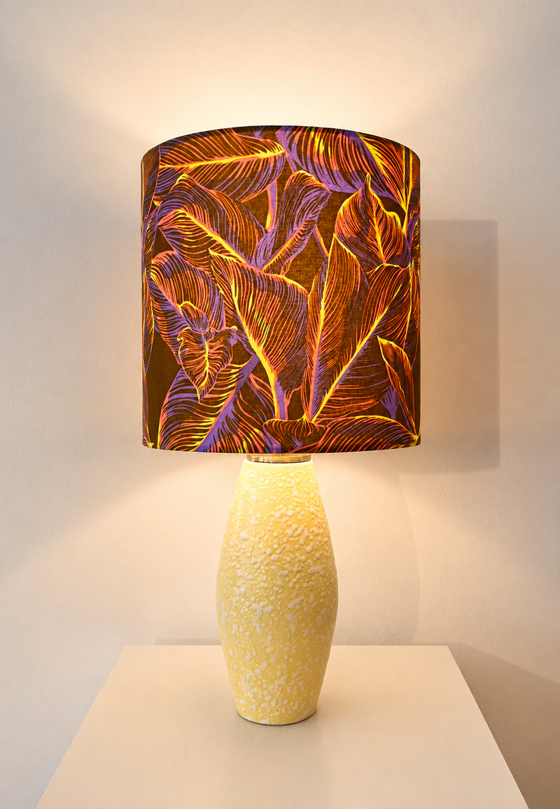 Scheurich Tischlampe aus den 50er Jahren. Upcycling, neuer Schirm, kabellos — Ansicht 2
