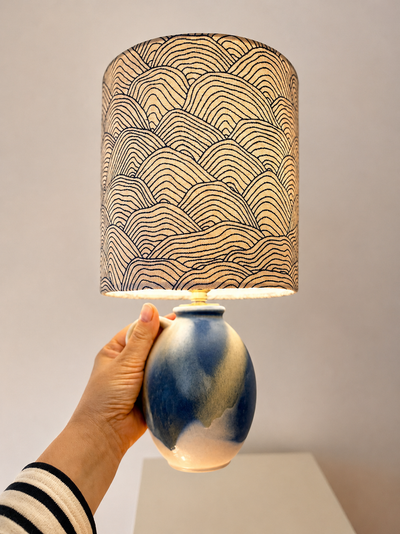 Kleine kabellose Lampe aus Original West Germany Vase