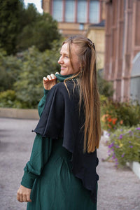 Nayala Poncho black – Organic cotton, elegant & versatile — Ansicht 3