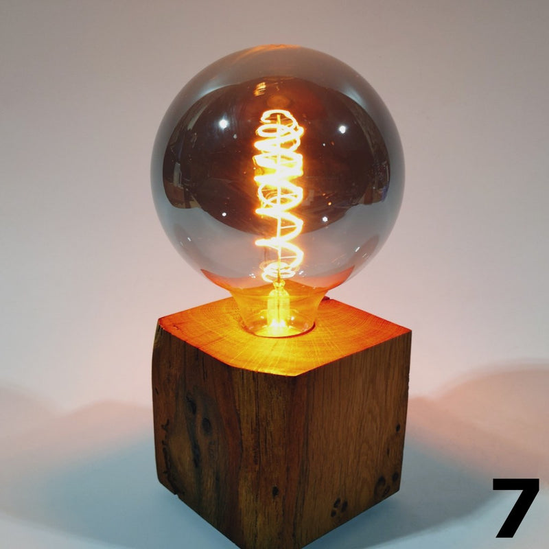 Skumring Nachttischlampe Eichenholz 10x10cm handgefertigt — Ansicht 11