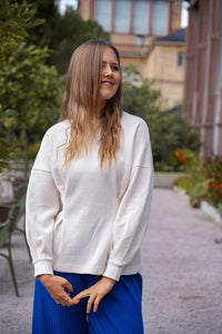 Nayala long jumper creamy white – oversized, organic cotton — Ansicht 4