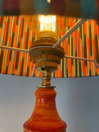 Kleine 70 Jahre Stehlampe mit Pop Art String Schirm — Ansicht 18