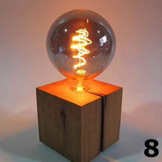 Skumring Nachttischlampe – Eichenholz | 12x12cm | handgefertigt