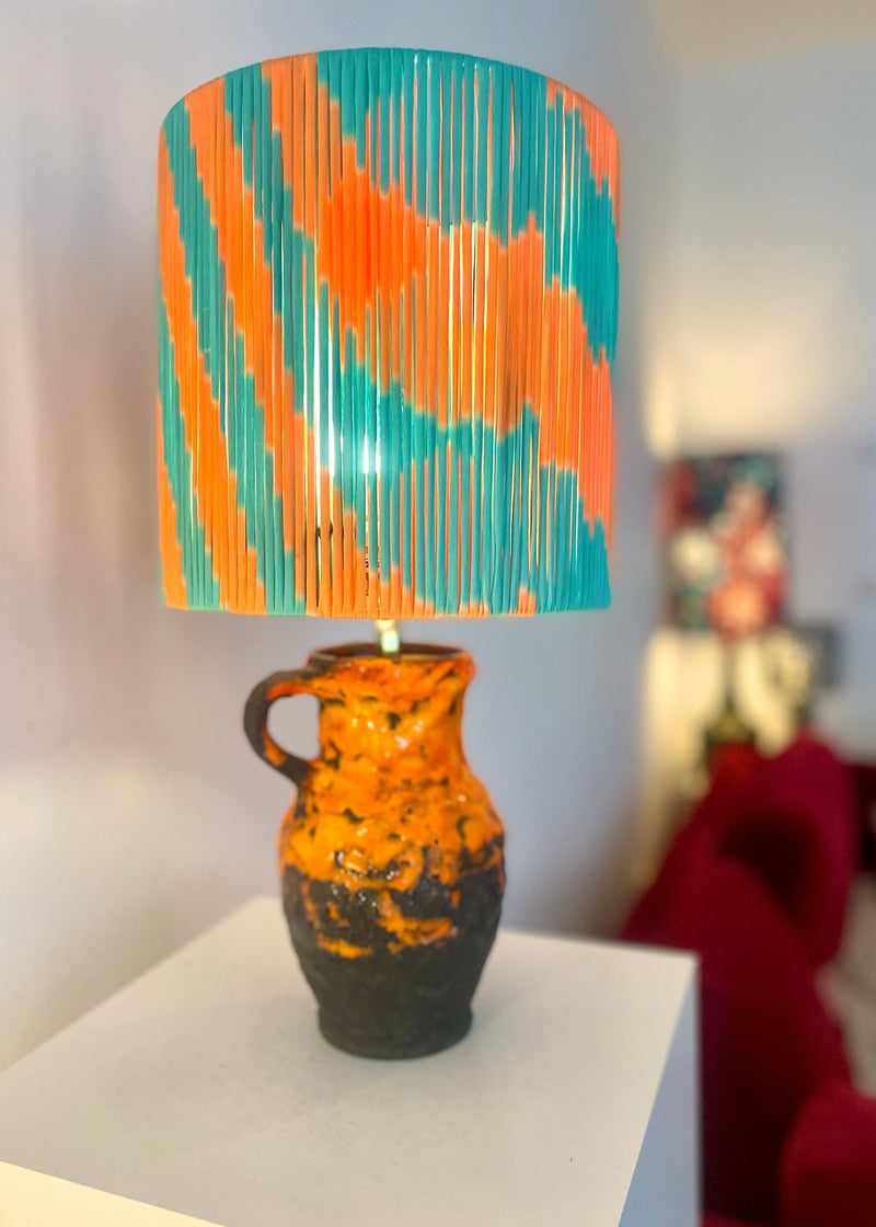 Kabellose Vasenlampe aus West German Pottery – Fat Lava Krug | Pop Weave Collection — Ansicht 2