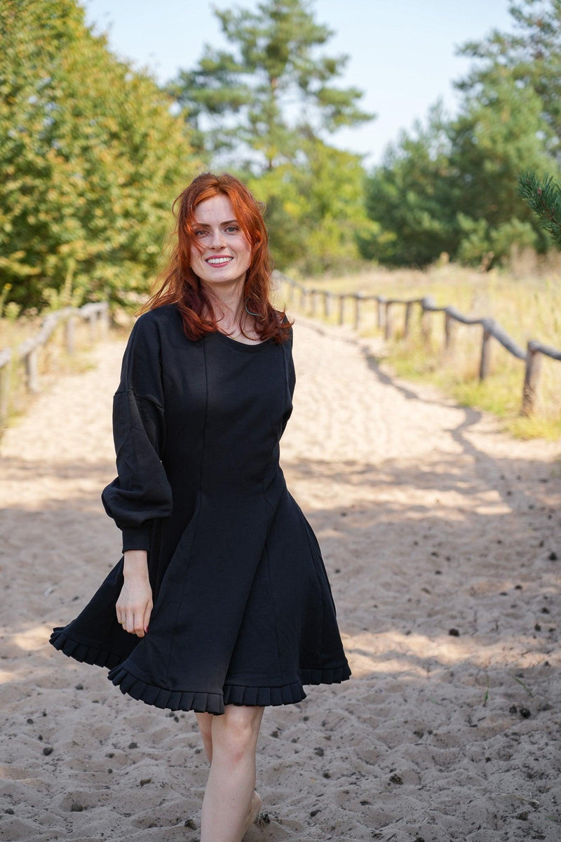 KAYLA Dress Black – Organic Cotton, Balloon Sleeves, Elegant & Casual — Ansicht 6