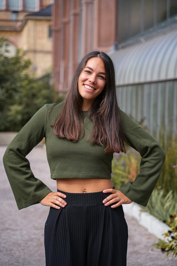 Nayala Crop Pullover green khaki – Organic cotton, handmade — Ansicht 3