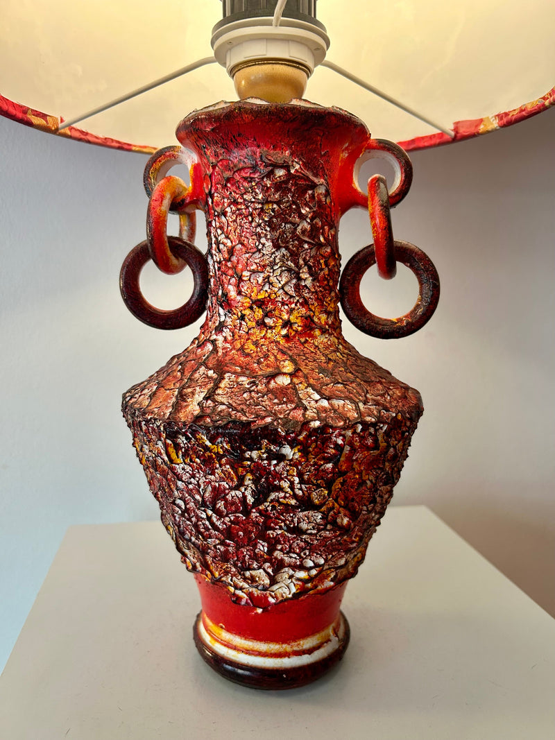 Brutalistische Fat Lava Lampe mit Drachenschirm – Roomlight Studio — Ansicht 2