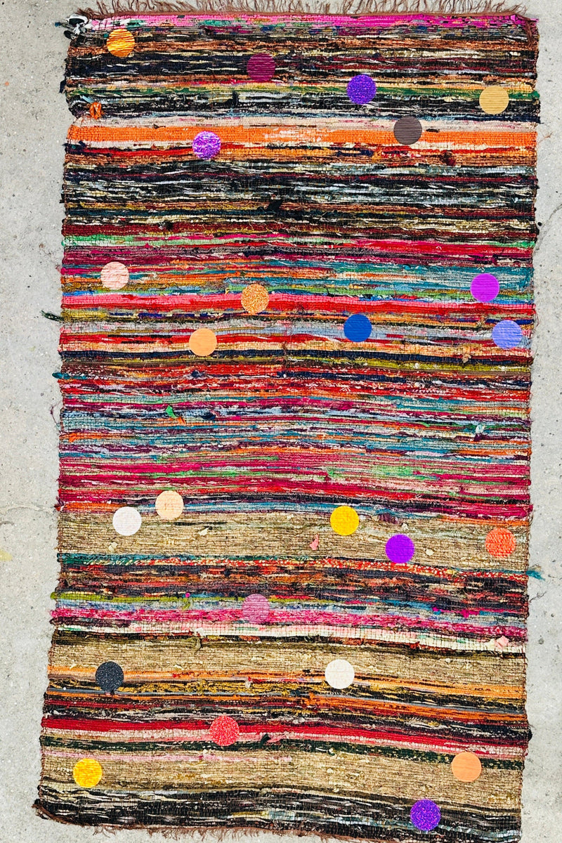 Balls Rug Hand-Printed Recycled Fabrics 180 x 105 cm — Ansicht 6