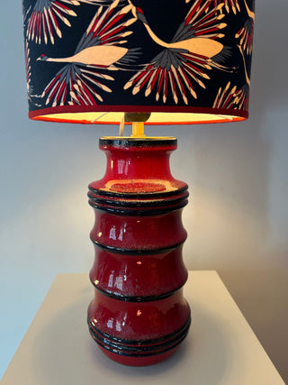 Große Scheurich Vasenlampe mit Kranich-Schirm