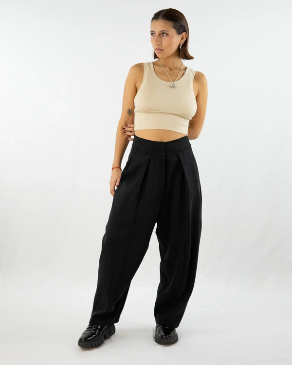 AdoPLI Pleated Trousers made from TENCEL™ – Flowing Drape, Made in Berlin