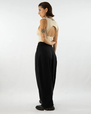 AdoPLI, Bundfaltenhose aus schwerem Tencel | Hoher Bund | Made in Berlin