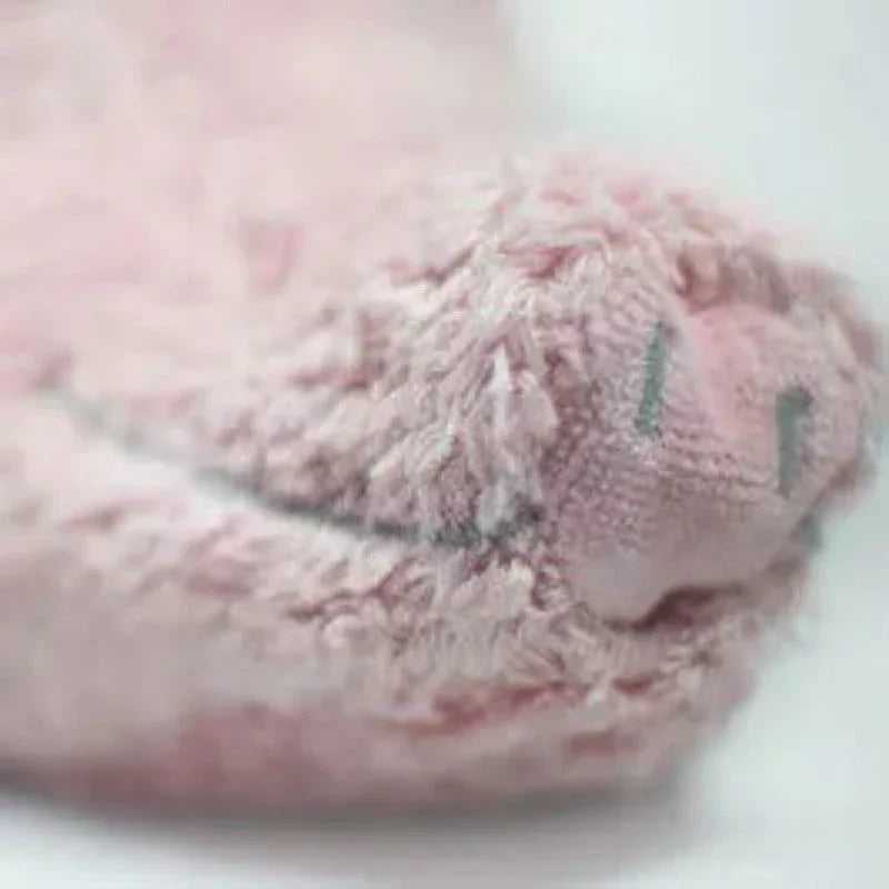 Bio Kuschelkissen Schwein mit Streifen – handgefertigt, Bio-Baumwolle, Spelzfüllung — Ansicht 8