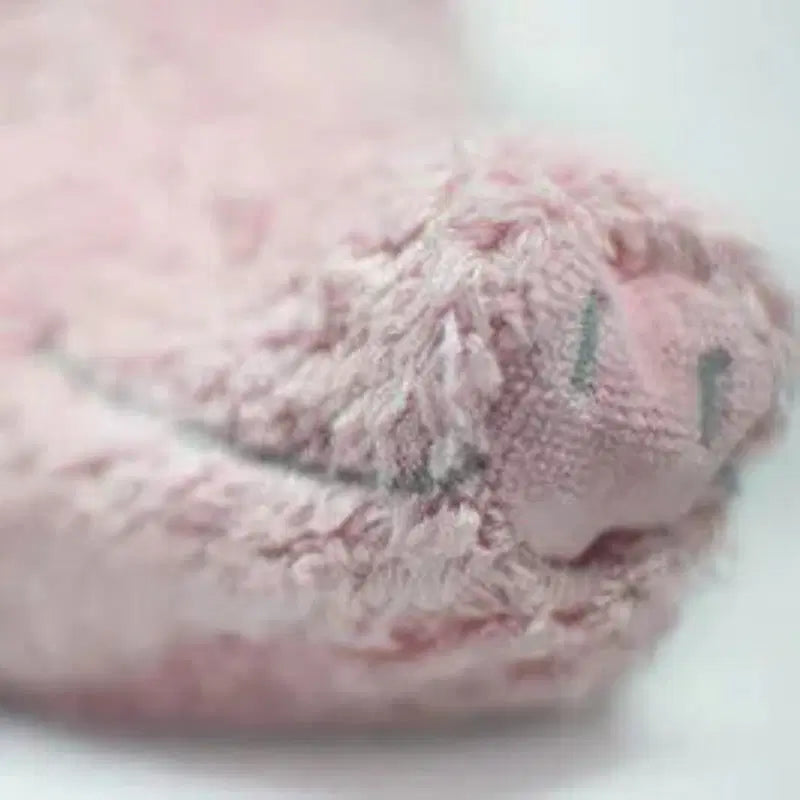Kuschelkissen Schwein aus Bio-Baumwolle – Handgefertigt mit Spelzfüllung — Ansicht 8