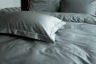 Bettwäsche Set Uni Black Sand – 100% Baumwolle | Satin 300 TC | Bügelleicht