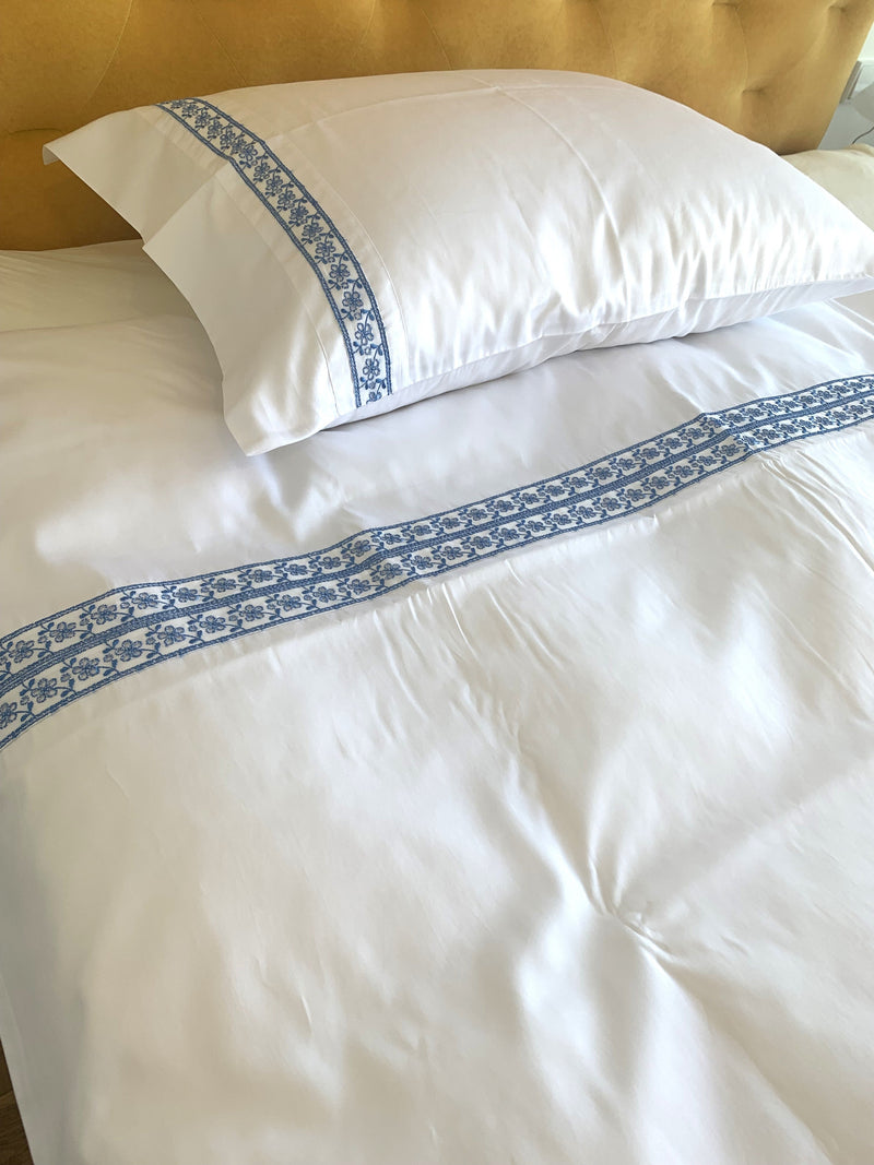 Bed Linen Set Floral Vine Blue – 100% Cotton Sateen 300 TC Easy Iron — Ansicht 2