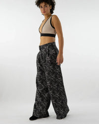 LIBA Customized Bra-Top with Back Cut-Out – Structured Jersey, Made in Berlin — Ansicht 4