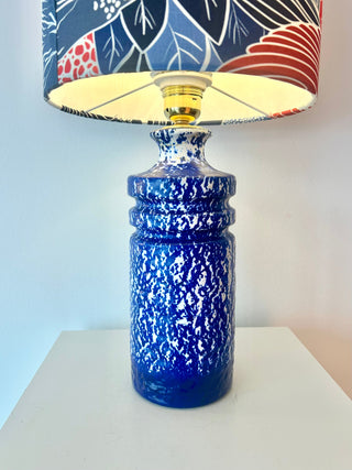 Vintage DDR-Vase als Tischlampe