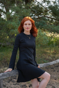 Lya Dress black – Organic cotton, handcrafted in Germany — Ansicht 5