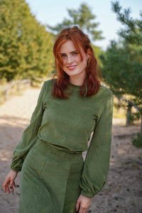 Marleen long olive sweater – hip-length sweater with balloon sleeves — Ansicht 4