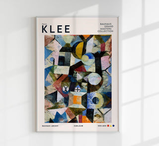 Paul Klee Yellow Half-Moon and the Y als Fine Art Canvas Poster: Abstrakte Kunst mit geometrischer Klarheit und leuchtender Farbgestaltung für Galerien und Kunstliebhaber.