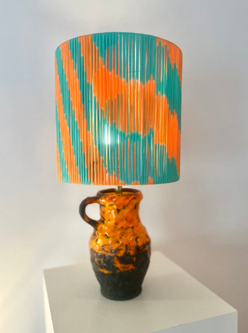 Kabellose Vasenlampe aus West German Pottery – Fat Lava Krug | Pop Weave Collection — Ansicht 3