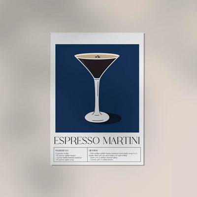 Espresso Martini Drink Dark Blue Art Poster – Stilvoll Modern