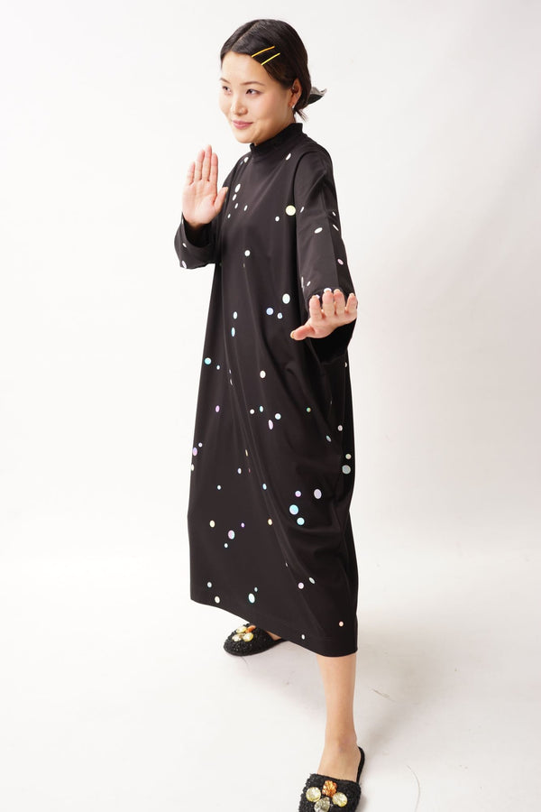 Holo Dots Kaftan – Holographic Dots Wide Fit Handprinted