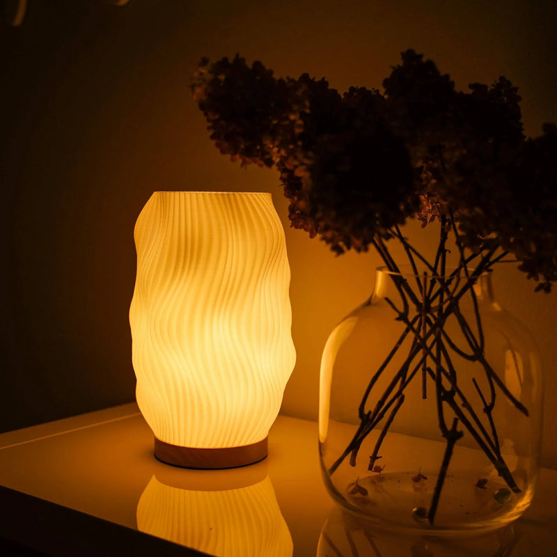 Flow 3D-Printed Table Lamp made from Recycled Bioplastic with Oak Base — Moonou GbR