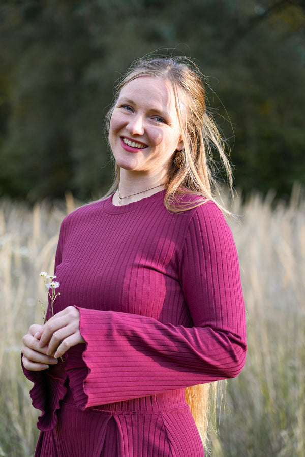 Lya Crop Pullover Fuchsia – Organic Cotton | Modern & Feminine | Ethically Made