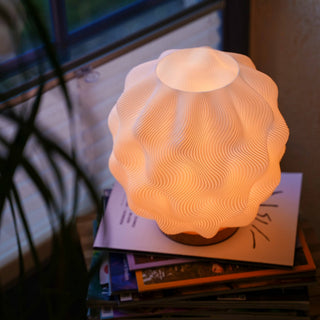 Numo | 3D-printed lamp | Wave structure &amp; warm light