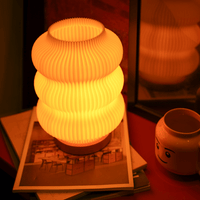Luma 3D-Printed Lamp Recycled PLA Oak Wood Table Lamp — Ansicht 8