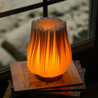 Cora | 3D-gedruckte Lampe | Skulpturales Design & warmes Licht
