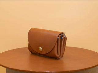 Kleine Damen-Geldbörse – Echtleder | Handmade | Minimalistisch Berlin