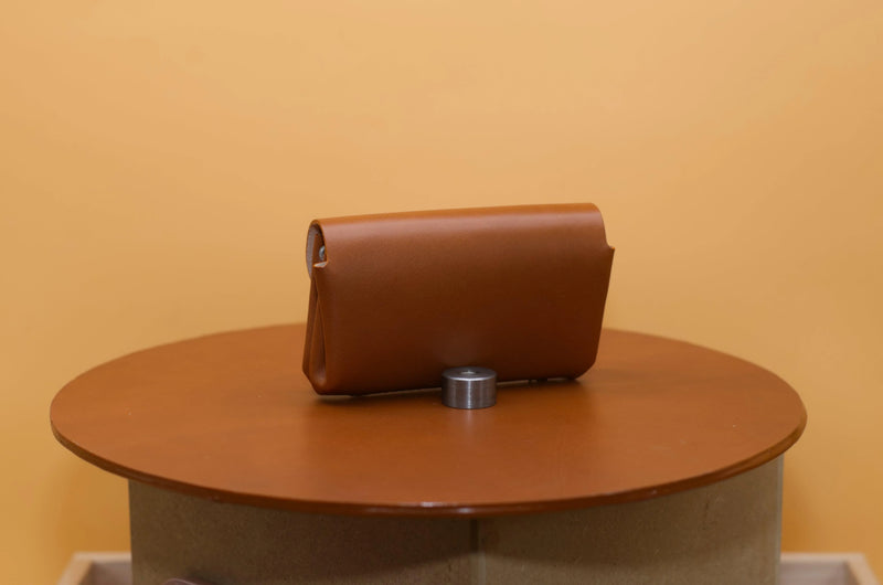 Small Women's Wallet Full-Grain Leather Handmade Berlin — Ansicht 5