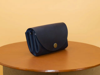 Minimalistisches Damen Portemonnaie – Handgemacht | Leder | nachhaltig