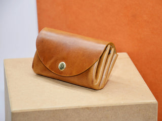 Kleiner Damen Geldbeutel – Handgemacht | Echtleder | Minimalistisch