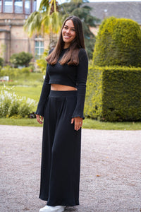 Lya Comfy Pants Black – Bio-Baumwolle High Waist Wide Leg Hose — Ansicht 1