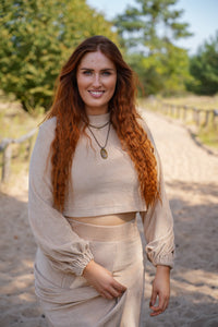 Marleen Crop Pullover Dune – Elegance & Comfort | Waist-length | Balloon Sleeves — Ansicht 10