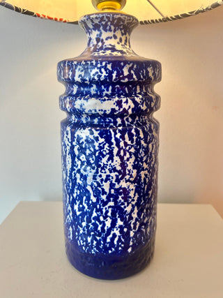 Vintage DDR-Vase als Tischlampe