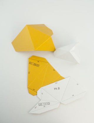 Papertrophy® 3D Dekofigur – Englische Bulldogge | FSC-Papier | Handmade in Germany