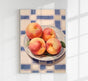 Peaches at the Table Art Print – Kunstdruck Patroa Studio