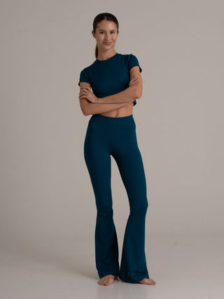 Flared Leggings – High Rise | ECONYL® | In Petite, Regular & Tall