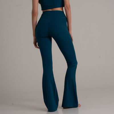 Flared Leggings High Rise ECONYL® – Petite, Regular & Tall