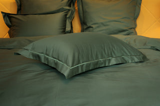 Bettwäsche Set Uni Forest – 100% Baumwolle Satin | 300 TC | Ziernaht