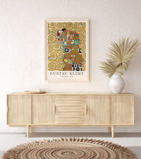 Fulfillment by Gustav Klimt Exhibition Poster – Goldene Ornamentik Fine Art Print — Ansicht 2