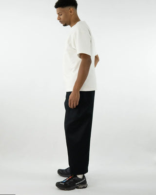 AdoTHOM – Minimalist moleskin pants with Japanese inspiration